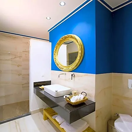 Blanca Hotel